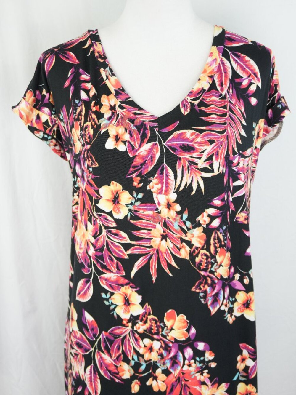 NWT Maxi Dress with Pockets Glitzy Girlz Womens XL Floral Hawaiian Beach Soft
